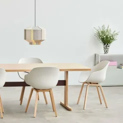 Stühle^HAY About a Chair AAC 222 2.0 Armlehnstuhl Eiche lackiert