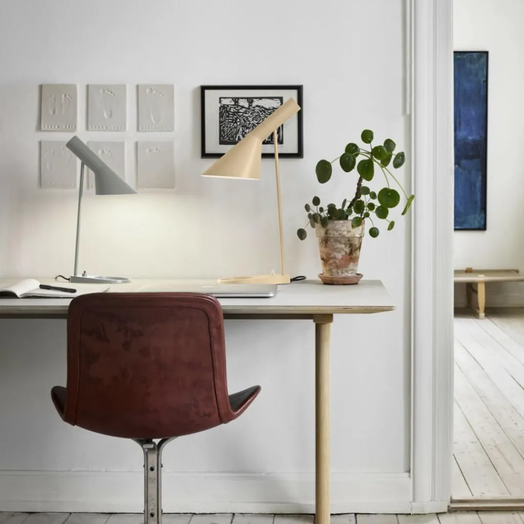 Tischleuchten|Nachttischleuchten^Louis Poulsen AJ Mini Tischleuchte