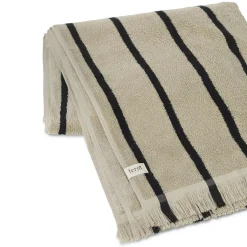 Ferm Living Alee Badetuch 140x70cm| Badaccessoires