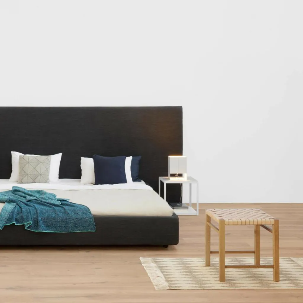 Hocker^e15 Aswan Hocker