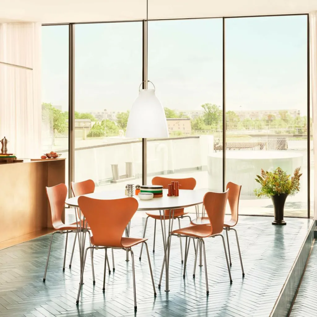 Tische|Esstische^Fritz Hansen B613 Super-elliptischer Tisch 180x120x72cm