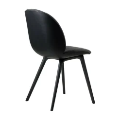 Stühle^Gubi Beetle Schalenstuhl Frontpolsterung Gestell Kunststoff