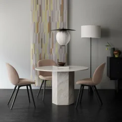 Stühle^Gubi Beetle Schalenstuhl Vollpolsterung Gestell Kunststoff