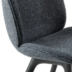 Stühle^Gubi Beetle Schalenstuhl Vollpolsterung Gestell Kunststoff