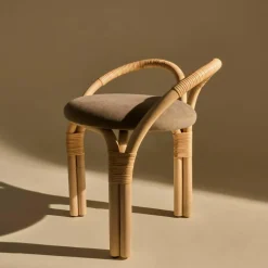 Gubi Bistra Hocker Gestell Natur| Hocker