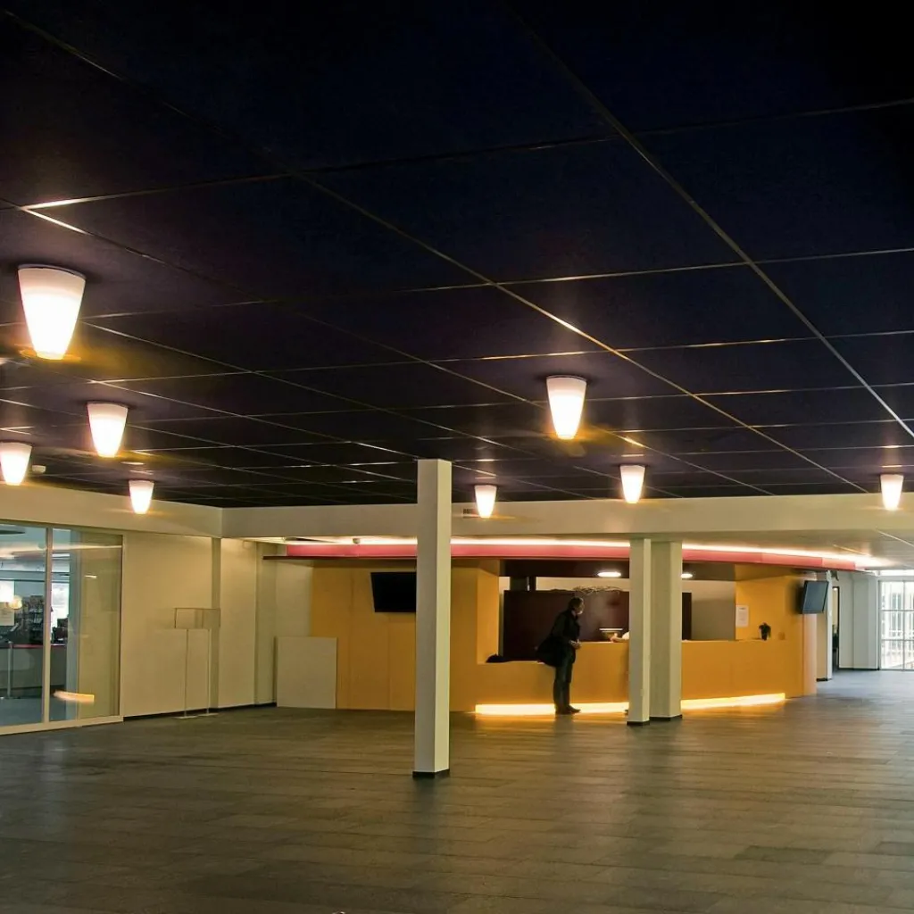 Luceplan Blow D28 Deckenventilator und Deckenleuchte| Deckenleuchten