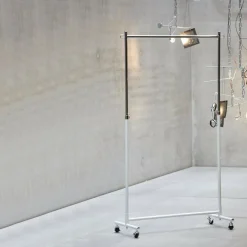 Garderoben^Jan Kurtz Boston Kleiderständer mit Rollen