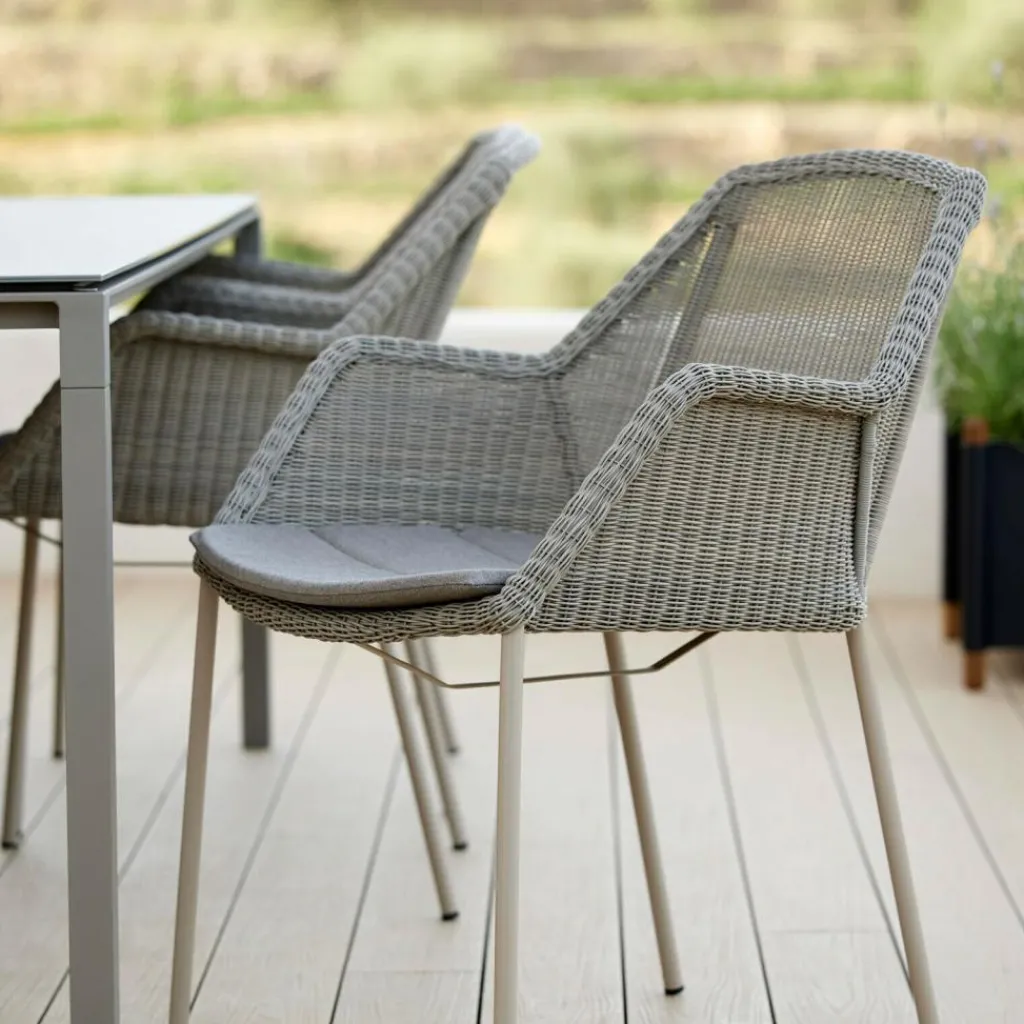 Cane-Line Breeze Gartenarmlehnstuhl| Gartenstühle