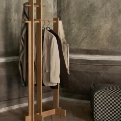 Ferm Living Bridge Garderobe| Garderoben