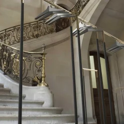 Garderoben^FROST Bukto Kleiderständer mit Rollen 63,8x45x156cm