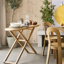 Tische^Design House Stockholm Cinderella Beistelltisch/Bügeltisch klappbar