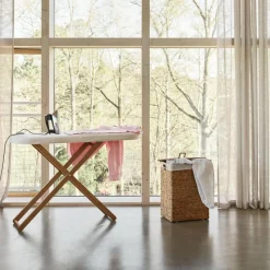 Tische^Design House Stockholm Cinderella Beistelltisch/Bügeltisch klappbar