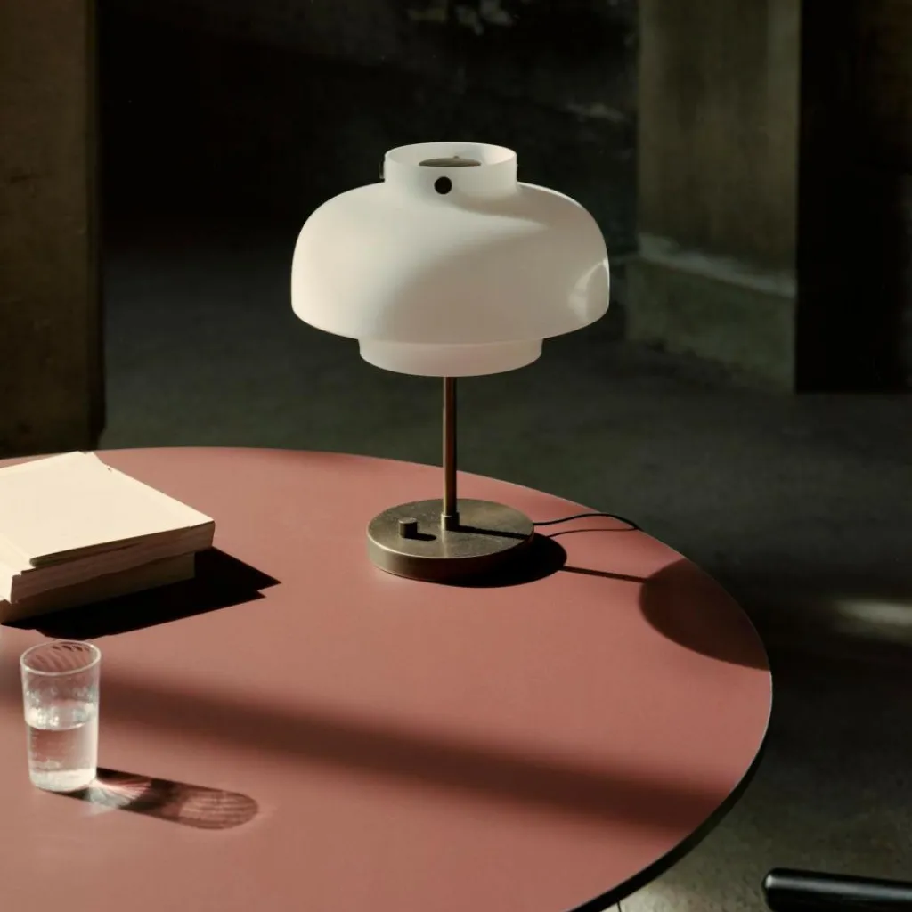 &Tradition Copenhagen SC13 LED Tischleuchte| Nachttischleuchten