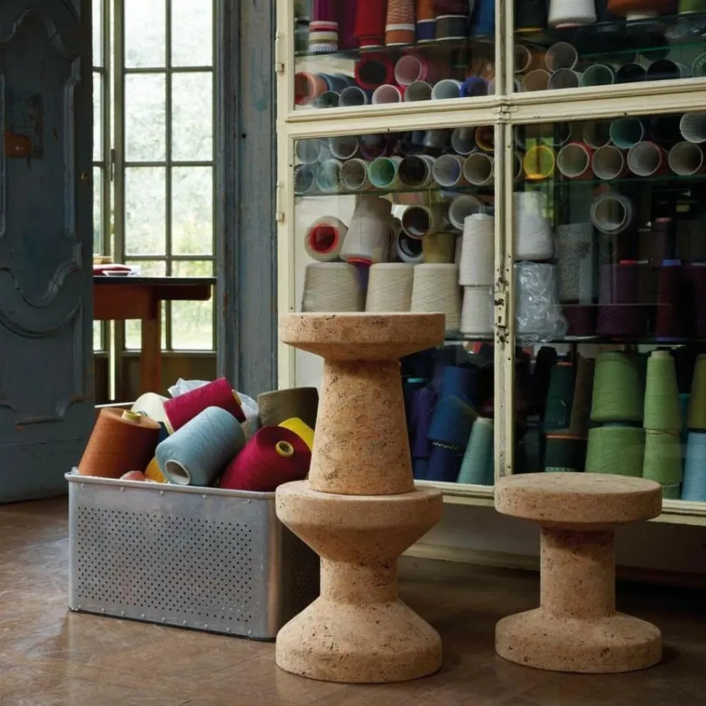 Kindertische^Vitra Cork A Beistelltisch