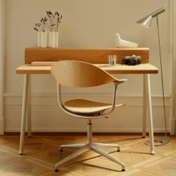 Schreibtische^Vitra Courier Schreibtisch Gestell kreide