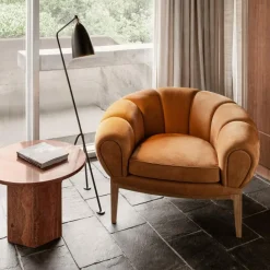 Sessel^Gubi Croissant Lounge Chair Leder