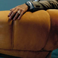 Sessel^Gubi Croissant Lounge Chair Leder