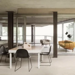 Sofas^Gubi Croissant 3-Sitzer Sofa 230x88cm Leder