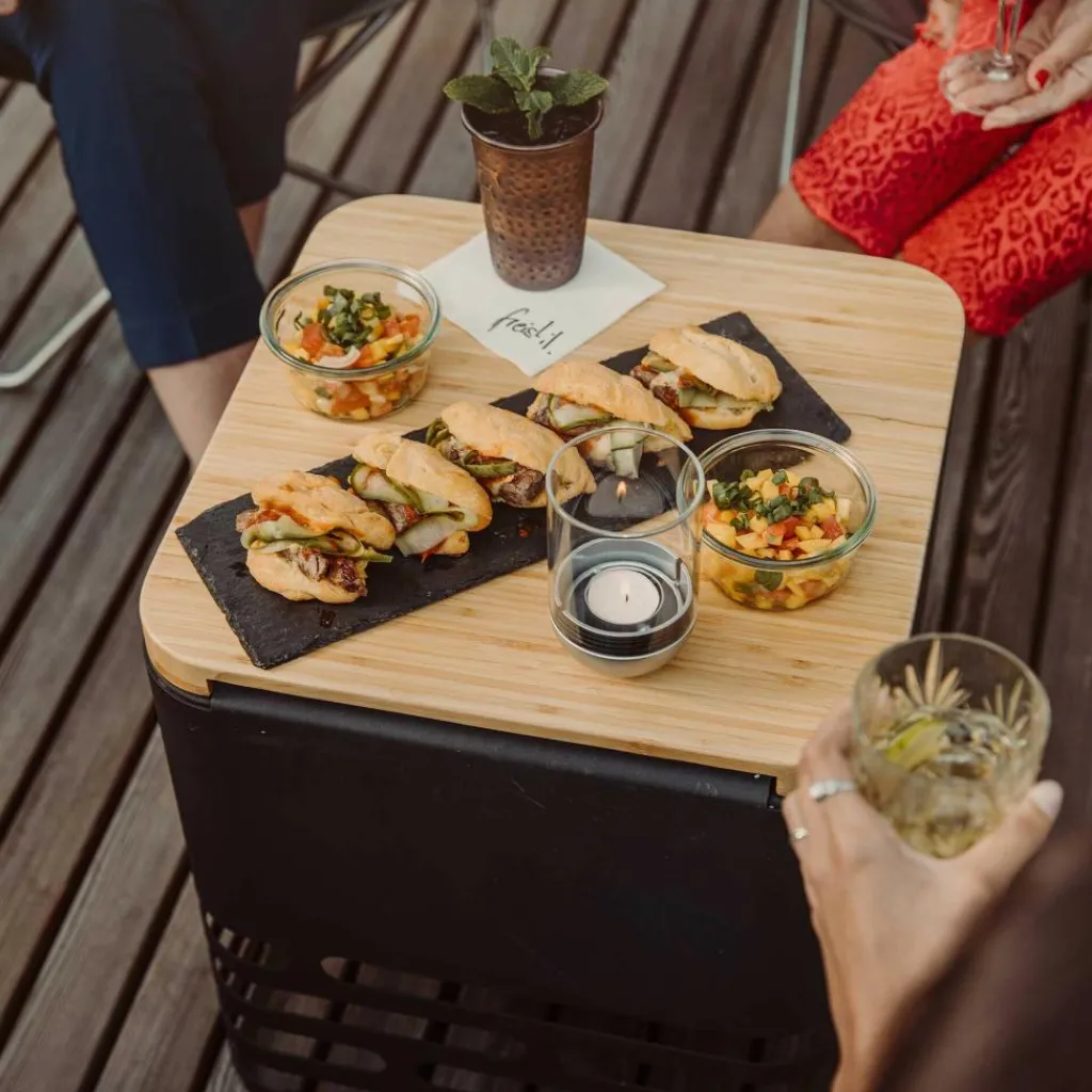 höfats Cube Auflagebrett für Feuerkorb| Grills & Feuerstellen