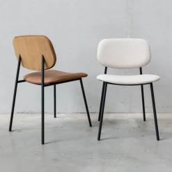 Stühle^Studio Zondag Daily Stuhl