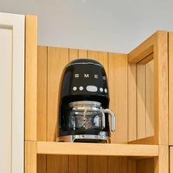 Küchengeräte^Smeg DCF02 Filterkaffeemaschine