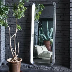 Magis Deja Vu Wandspiegel| Badaccessoires