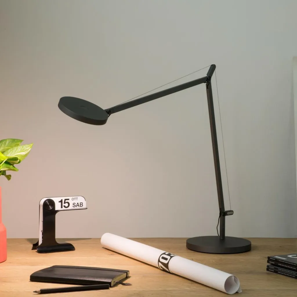 Artemide Demetra Professional LED Tischleuchte| Schreibtischleuchten