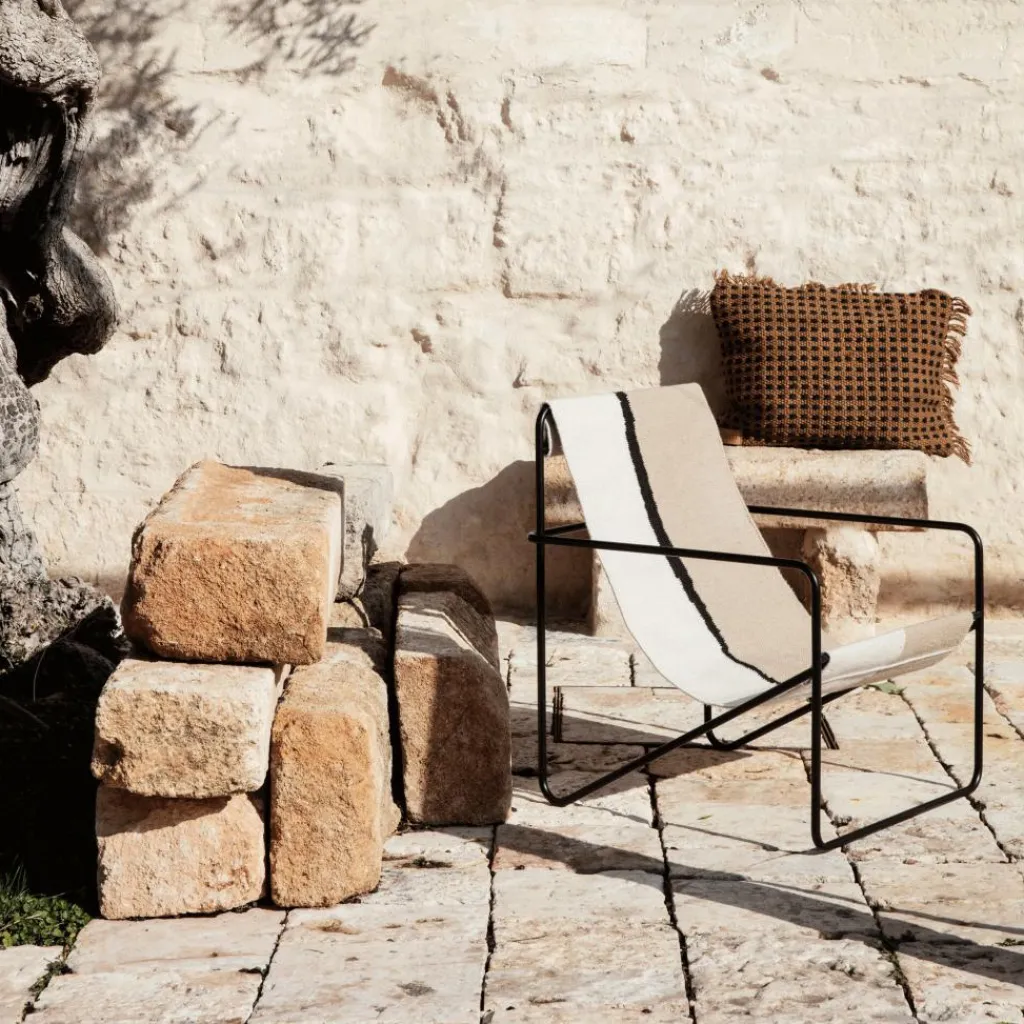 Sessel^Ferm Living Desert Loungestuhl Gestell schwarz