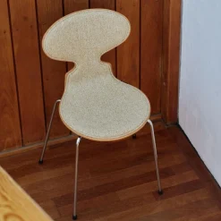 Stühle^Fritz Hansen Die Ameise™ Stuhl Vorne gepolstert Gestell verchromt