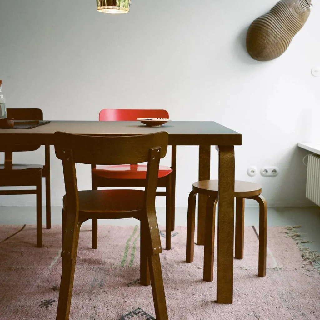 Artek E60 Hocker Gestell gebeizt| Hocker