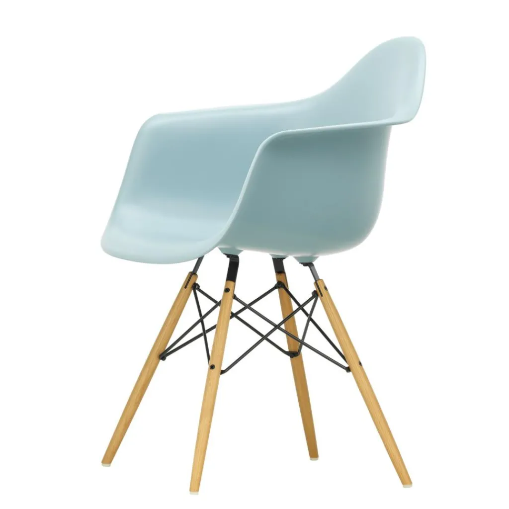 Stühle^Vitra Eames Plastic Armchair DAW RE Gestell Esche