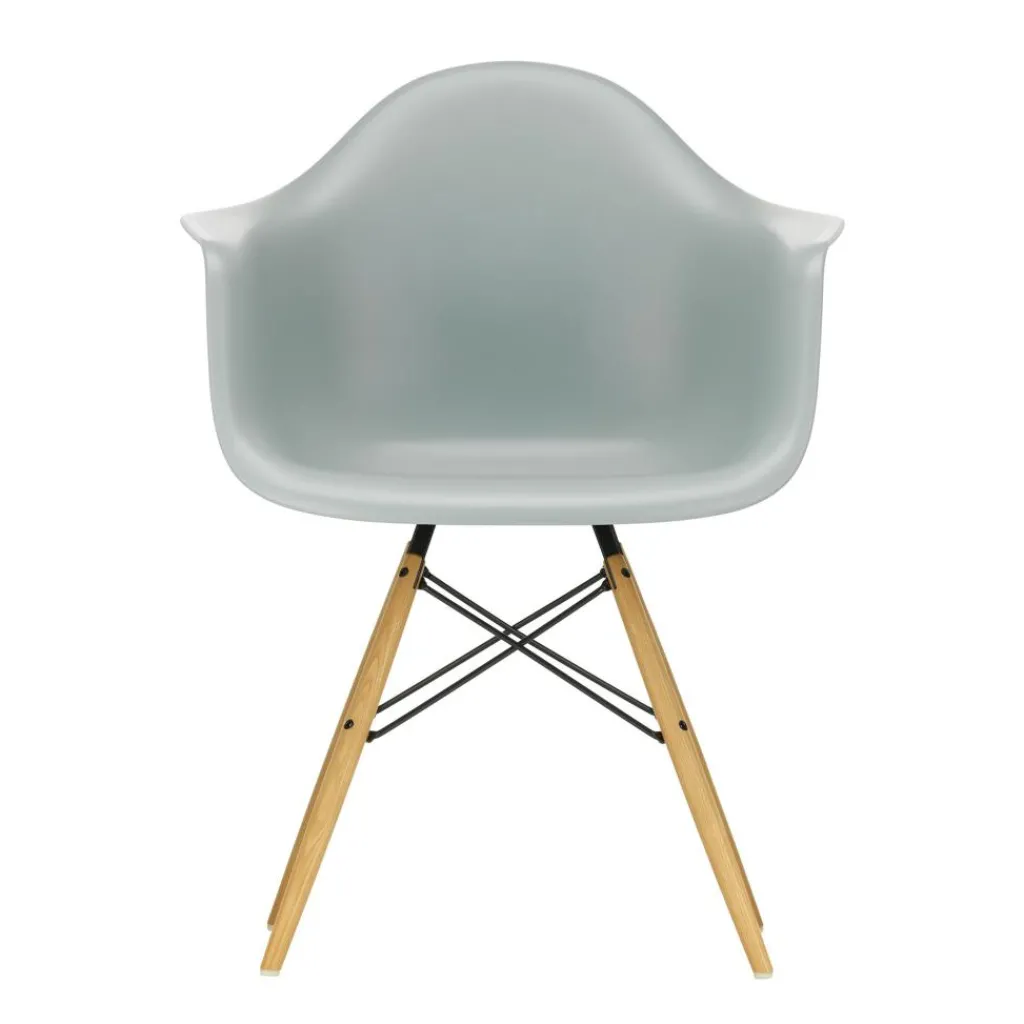 Stühle^Vitra Eames Plastic Armchair DAW RE Gestell Esche
