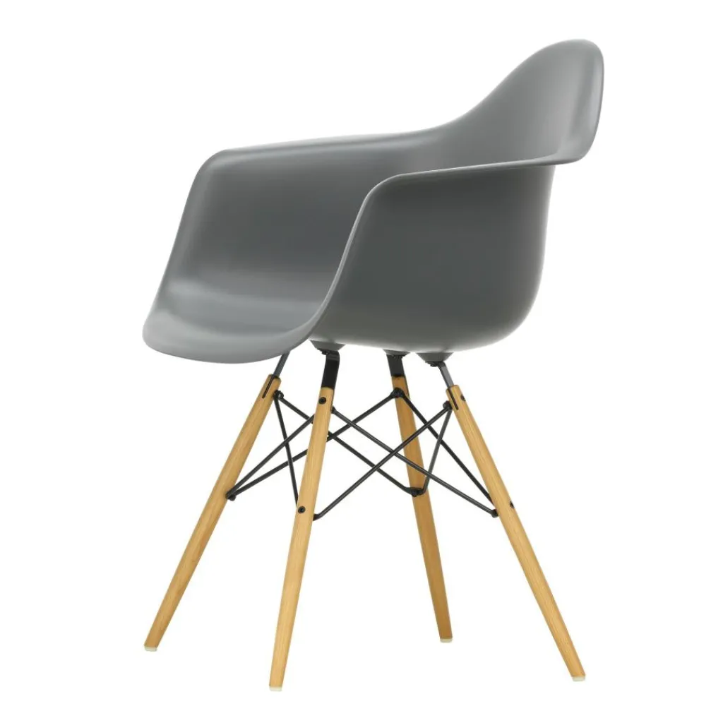 Stühle^Vitra Eames Plastic Armchair DAW RE Gestell Esche