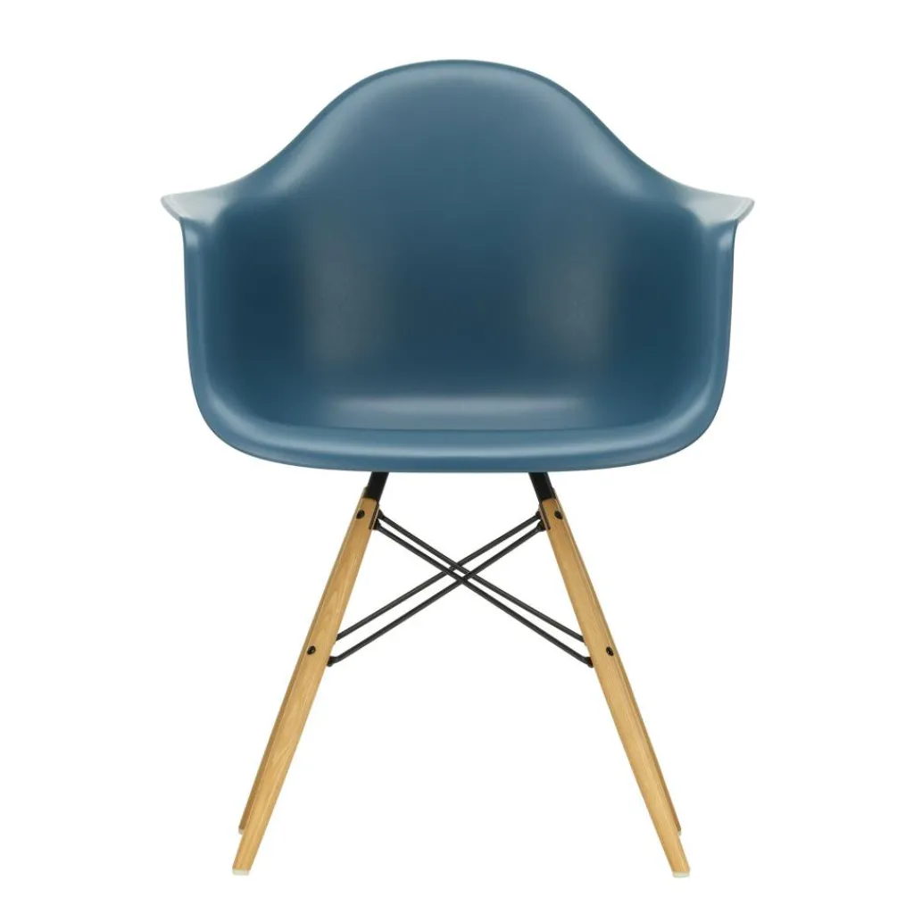 Stühle^Vitra Eames Plastic Armchair DAW RE Gestell Esche