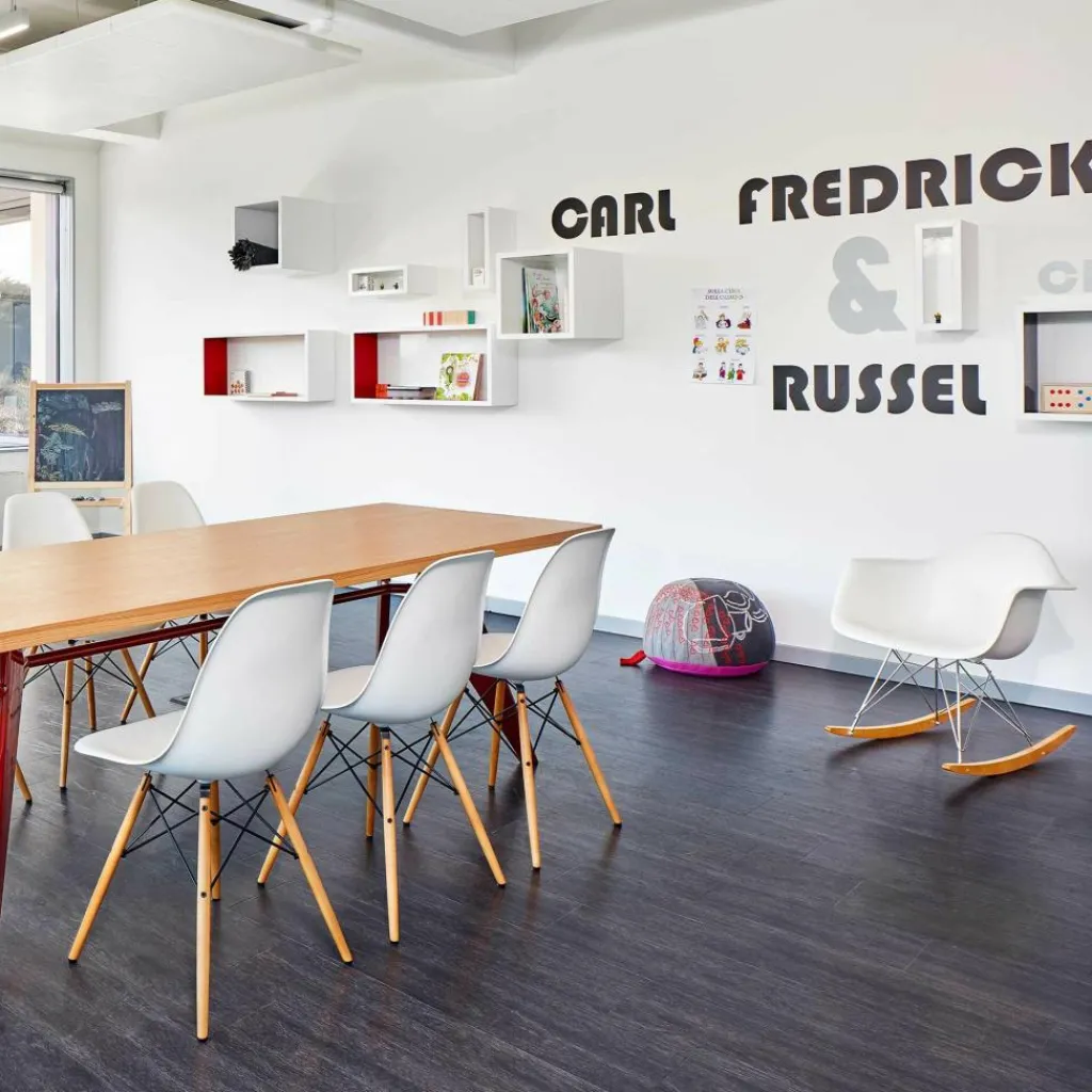 Vitra Eames Plastic Side Chair DSW RE Ahorn gelblich| Stühle