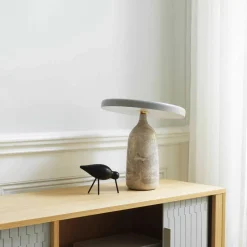 Nachttischleuchten^Normann Copenhagen Eddy LED Tischleuchte