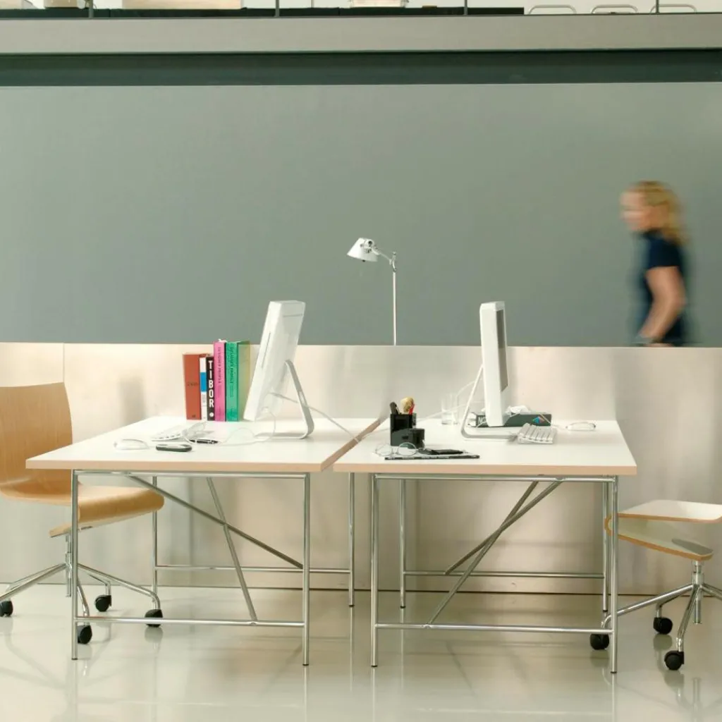 Richard Lampert Eiermann 1 Tisch 160x80cm Gestell mittig 110x66x66cm| Schreibtische
