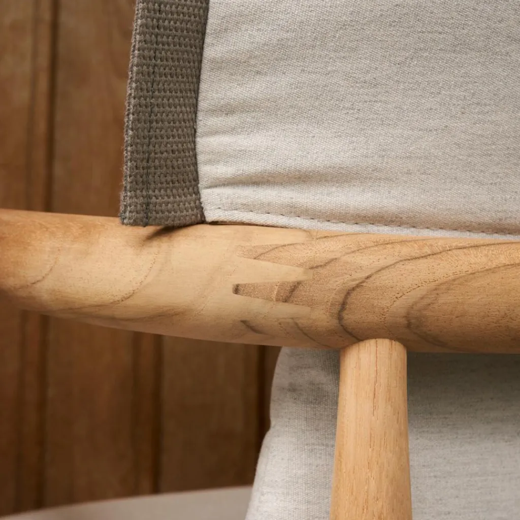 Stühle|Gartenstühle^Carl Hansen Embrace E008 Gartenarmlehnstuhl