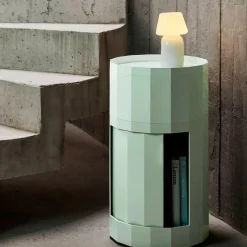 HAY Facet Container hoch mit Füßen und Rollen| Container|Container