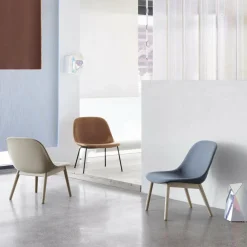 Sessel^Muuto Fiber Lounge Stuhl Holzgestell gepolstert