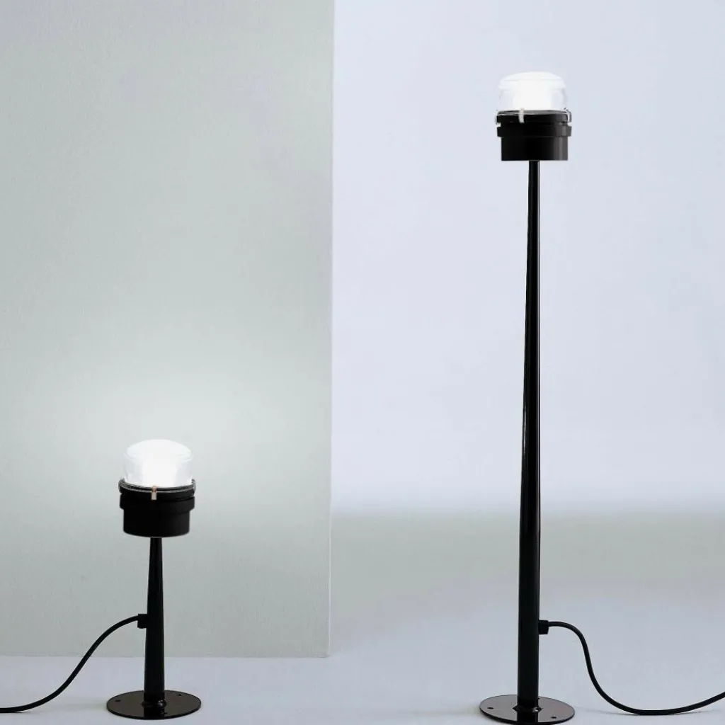 Oluce Fresnel 1148 Außenstehleuchte| Außenstehleuchten|Außenstehleuchten