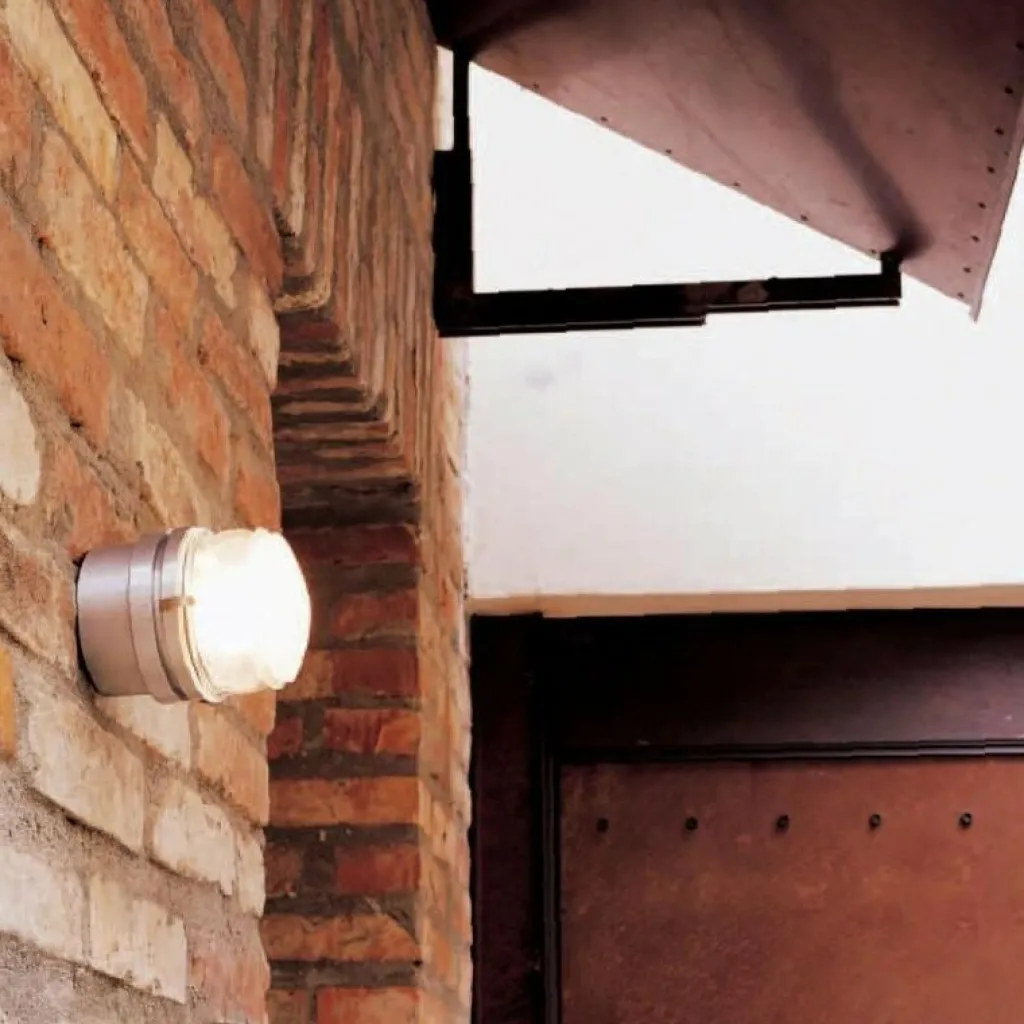 Badezimmerleuchten^Oluce Fresnel 1148 Außenwand-/Deckenleuchte