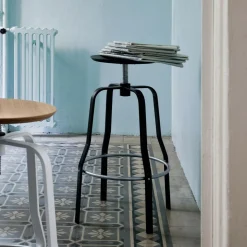 Barhocker^Lapalma Giro S106 Hocker Sitzfläche Edelstahl 66-76cm