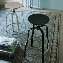 Lapalma Giro S106 Hocker Sitzfläche Holz 66-76cm| Barhocker