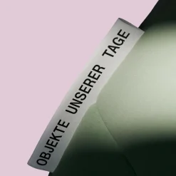 Sofas^OUT Objekte unserer Tage Henn 02 Sofa 245x140cm