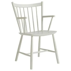 Stühle^HAY J42 Armlehnstuhl Buche