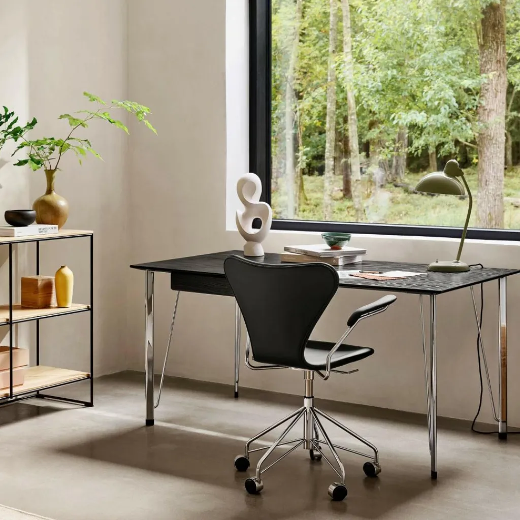 Tischleuchten|Nachttischleuchten^Fritz Hansen Kaiser Idell™ 6556-T Tischleuchte