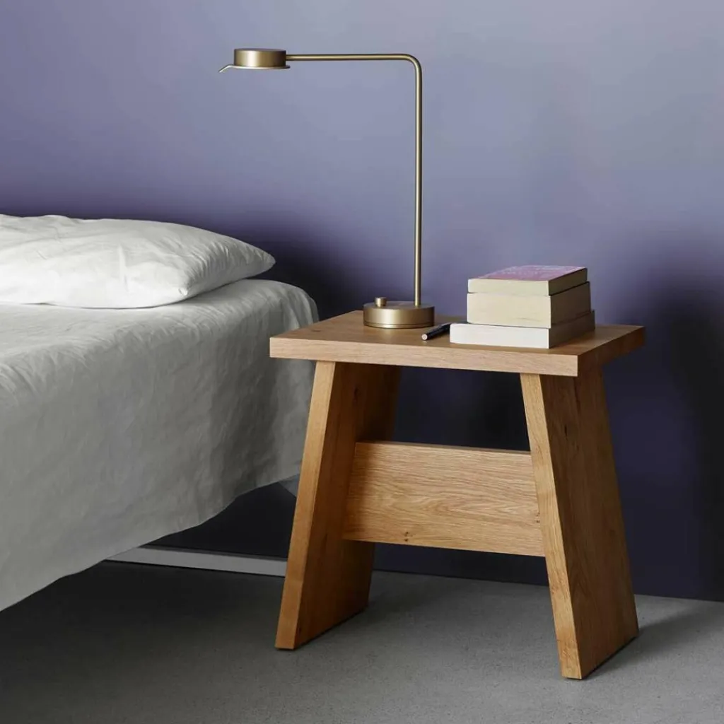 e15 Langley Hocker| Hocker