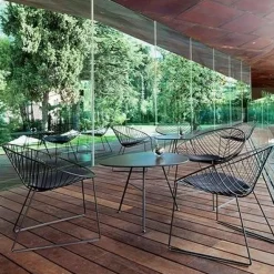 Arper Leaf Garten Beistelltisch dreieckig H50| Garten-Beistelltische