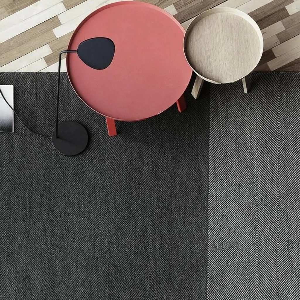 Stehleuchten^Muuto Leaf Stehleuchte